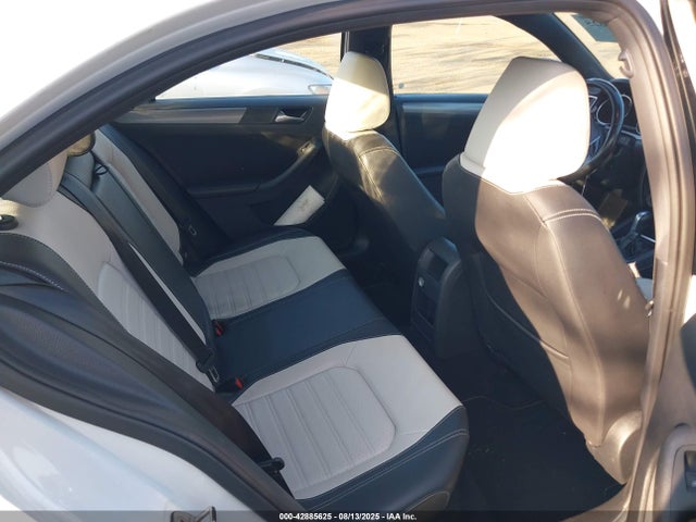 3VWD17AJ1GM322259 Volkswagen 1.8t