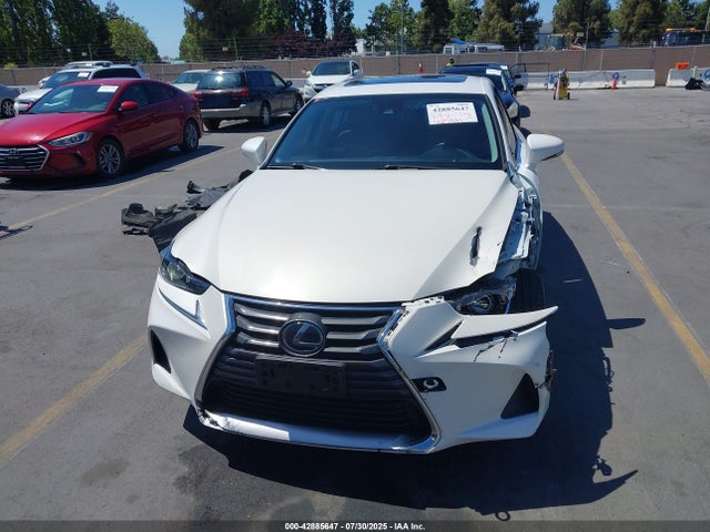 JTHBA1D21J5081570 Lexus 8ar-fts