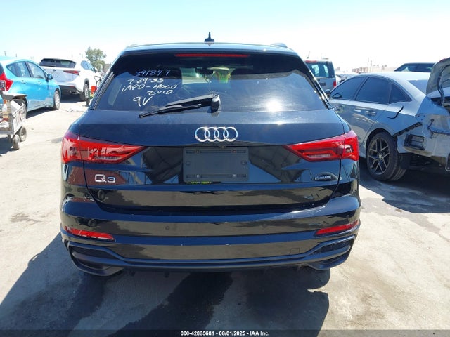 Audi Q3 2020 WA1DECF38L1117016 Image 16