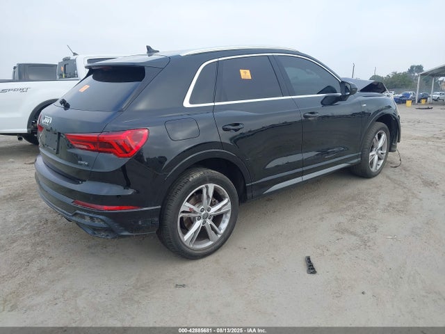 2020 AUDI Q3 WA1DECF38L1117016 Photo 3