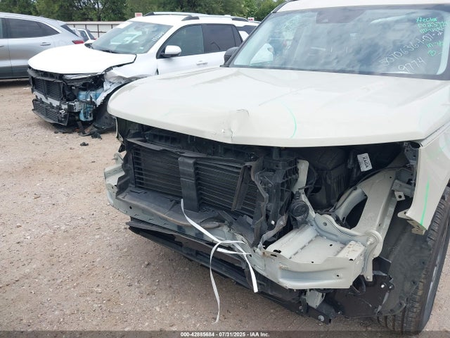 3FMCR9B61RRE39774 Ford dragon