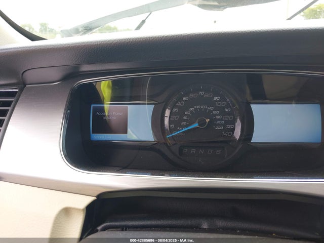 1FAHP2E81GG118512 Ford 2016