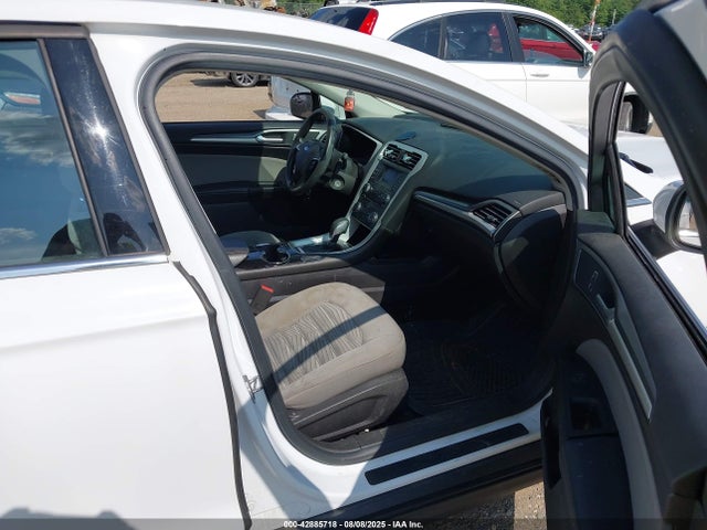 Ford 2016 2016 1FA6P0G77G5135990 Image 5