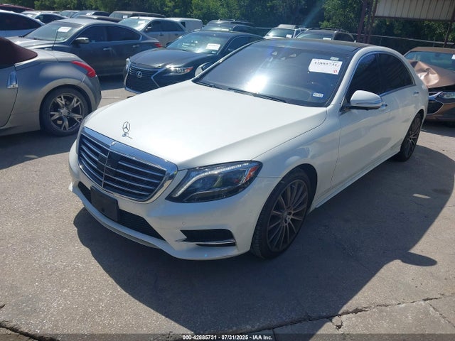 Mercedes-Benz 2015 2015 WDDUG8CB8FA132585 Image 2