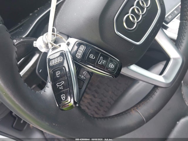 2020 AUDI Q7 WA1AXAF76LD011506 Photo 10