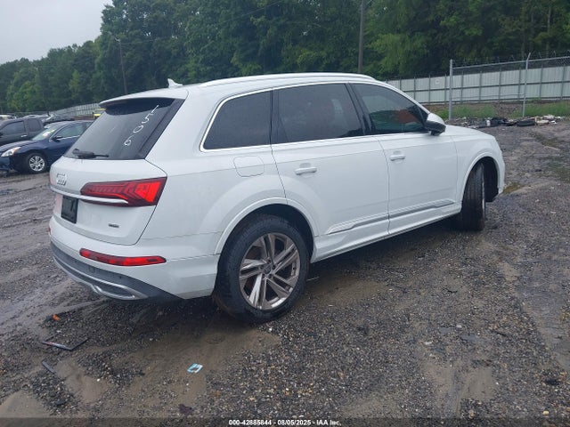 2020 AUDI Q7 WA1AXAF76LD011506 Photo 3
