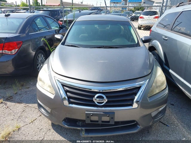 1N4AL3AP6FN386384 Nissan 2015