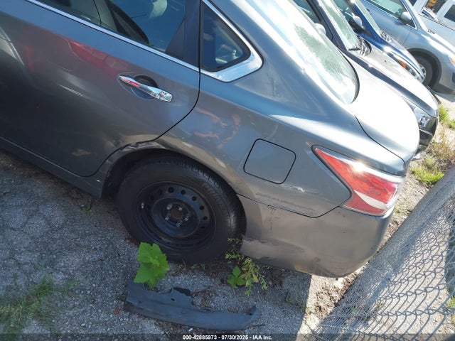 1N4AL3AP6FN386384 Nissan 2015
