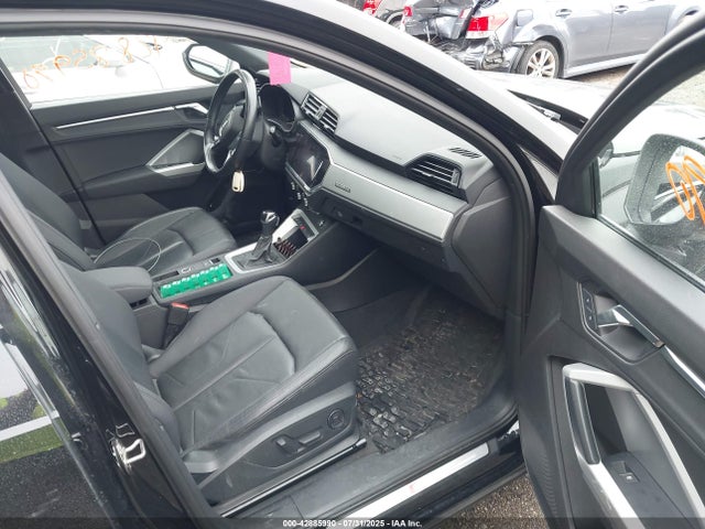 2021 AUDI Q3 WA1DECF3XM1004668 Photo 4