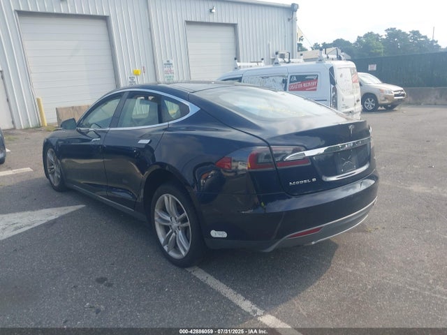 2013 TESLA MODEL S 5YJSA1CN1DFP20062 Photo 2