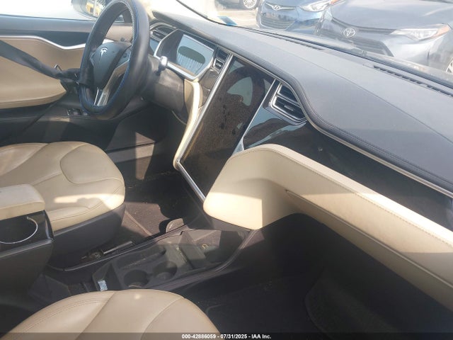 2013 TESLA MODEL S 5YJSA1CN1DFP20062 Photo 4