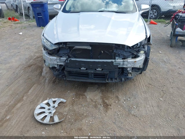 Ford 2.0l 4v atk hev 2018 3FA6P0LU8JR208297 Image 6