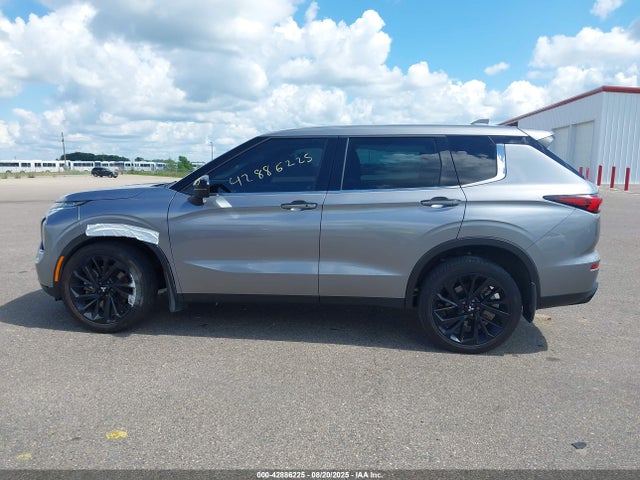 JA4J3UA88NZ078515 Mitsubishi Outlander
