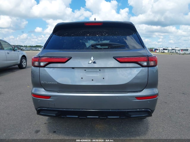 JA4J3UA88NZ078515 Mitsubishi Outlander