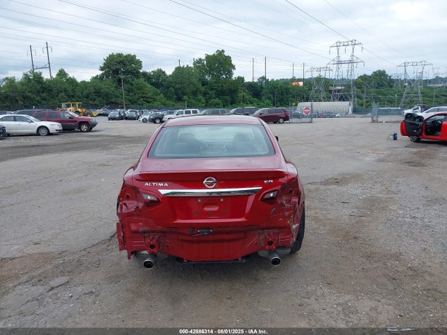 1N4AL3AP2JC114158 Nissan 2018