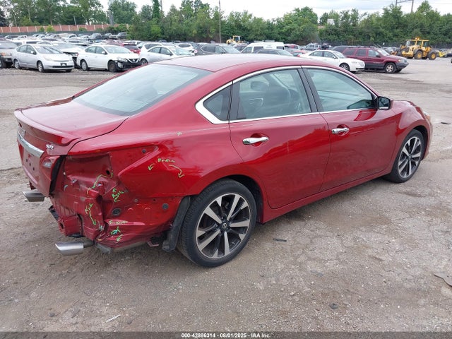 1N4AL3AP2JC114158 Nissan 2018