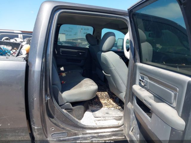 2016 RAM 2500 3C6UR5DL0GG126123 Photo 7