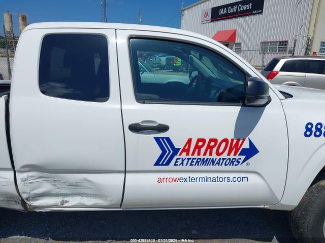 5TFRX5GN0KX141257 Toyota 2tr-fe