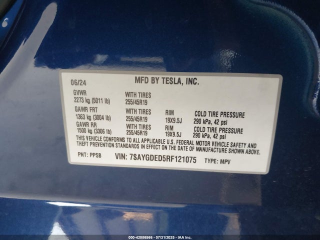 2024 TESLA MODEL Y 7SAYGDED5RF121075 Photo 8