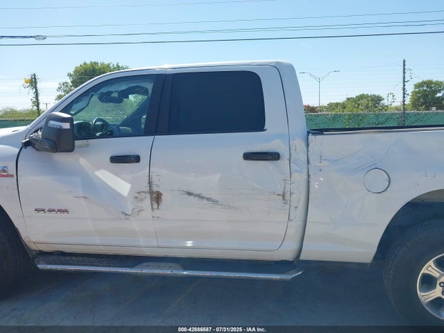 RAM 2500 2024 3C6UR5DL7RG340156 Image 14