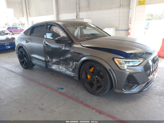 2022 AUDI E-TRON S SPORTBACK WA13CBGE9NB041587 Photo 0