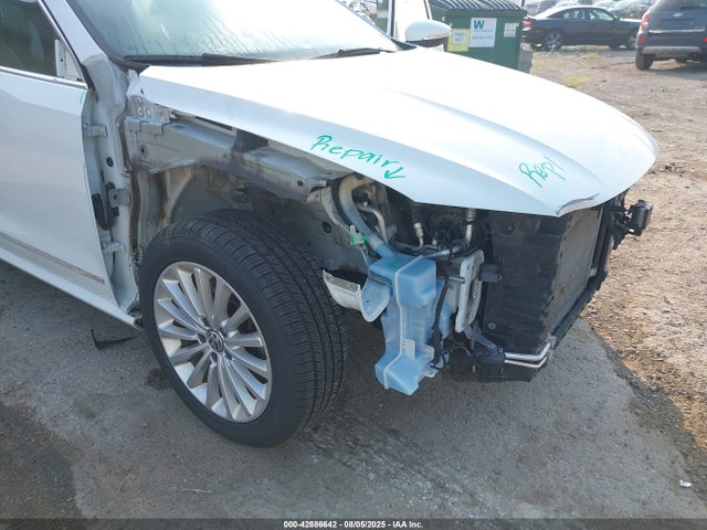 Volkswagen 1.8 tsi 2017 1VWBT7A30HC011010 Image 6