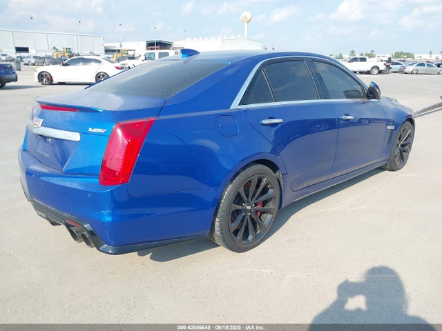 2018 CADILLAC CTS-V 1G6A15S63J0153718 Photo 3