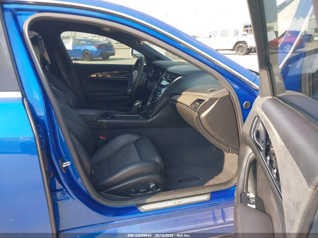 2018 CADILLAC CTS-V 1G6A15S63J0153718 Photo 4