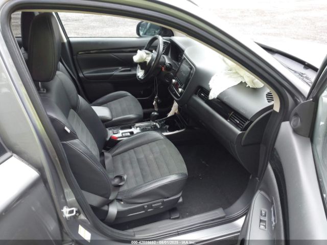 2020 MITSUBISHI OUTLANDER JA4AD3A37LZ022025 Photo 4