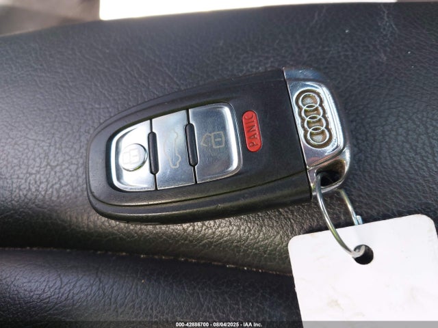 2010 AUDI A5 WAUVKAFR3AA081323 Photo 10
