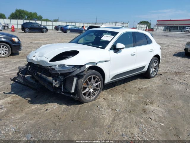 2015 PORSCHE MACAN WP1AB2A5XFLB42172 Photo 1