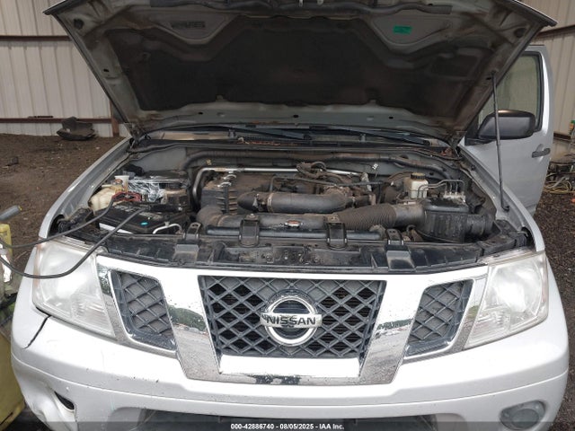 Nissan 2014 2014 1N6BD0CT5EN707590 Image 10