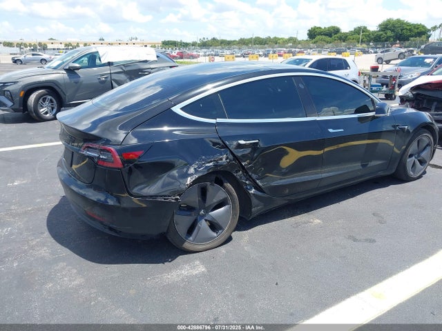 2018 TESLA MODEL 3 5YJ3E1EA7JF171692 Photo 5