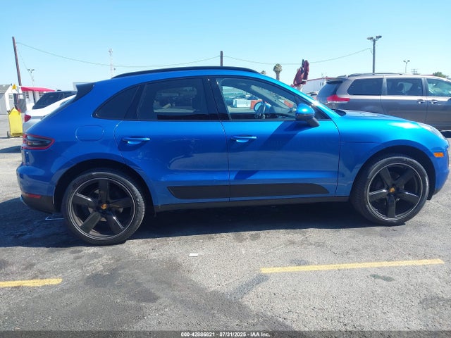 Porsche Macan 2017 WP1AA2A58HLB07314 Image 13