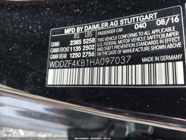 2017 MERCEDES-BENZ E 300 WDDZF4KB1HA097037 Photo 8