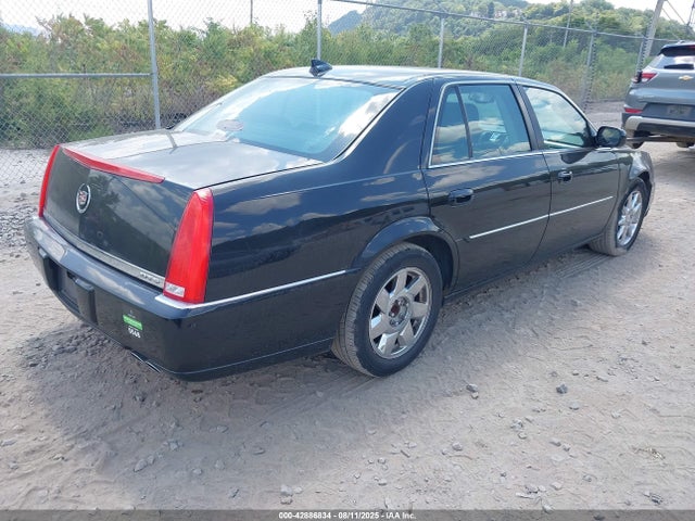 2010 CADILLAC DTS 1G6KR5EY1AU132790 Photo 3