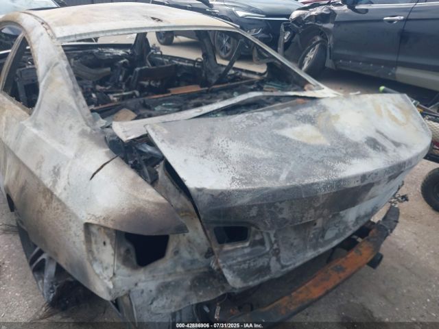 2013 BMW 335IS WBAKG1C53DJ217508 Photo 2