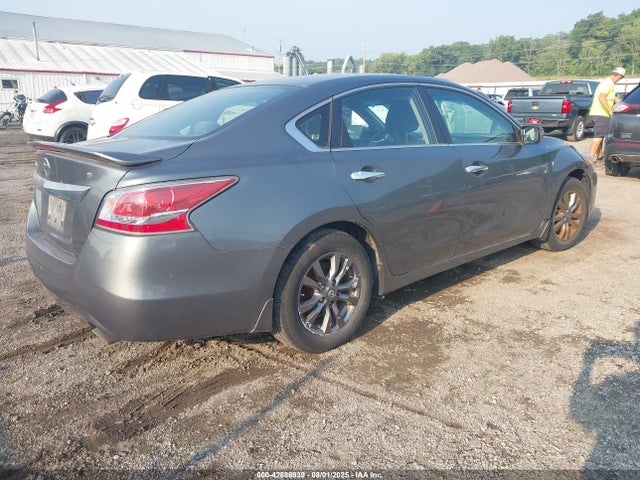 1N4AL3AP9FN362046 Nissan 2015