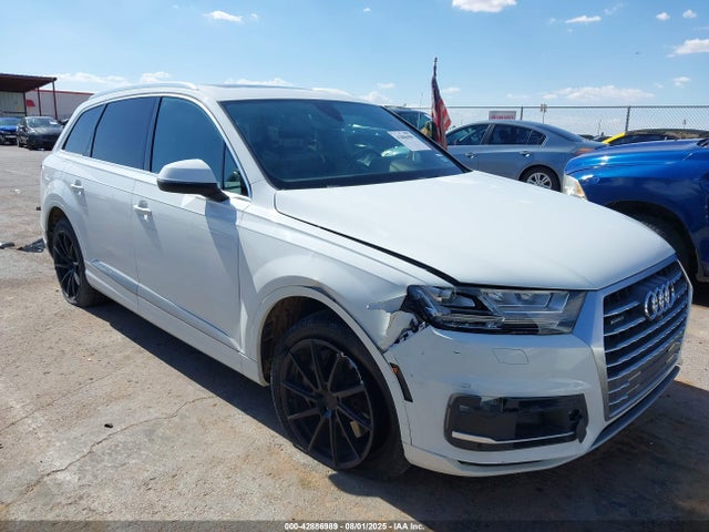 2017 AUDI Q7 WA1LAAF70HD049461 Photo 0