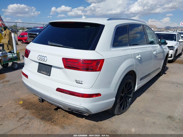 2017 AUDI Q7 WA1LAAF70HD049461 Photo 3
