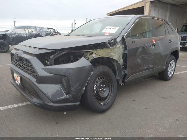 Toyota RAV4 LE 2025 2T3G1RFV5SW560453 Image 2