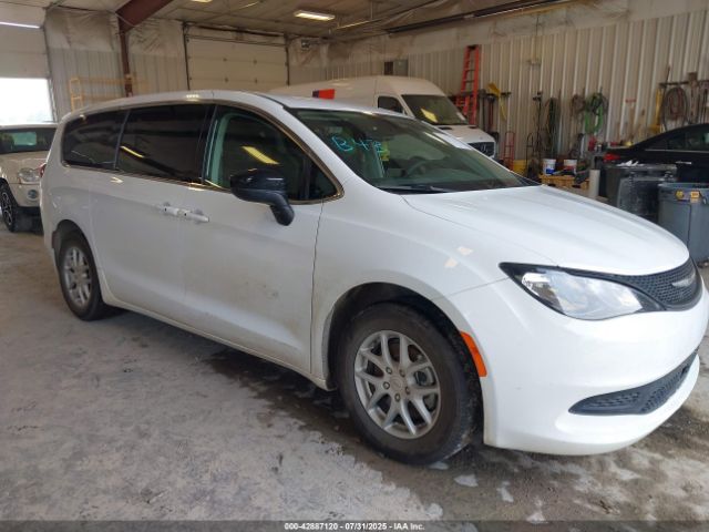 2024 CHRYSLER VOYAGER 2C4RC1CG6RR106842