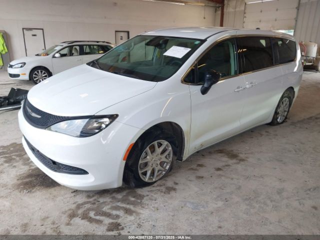 2024 CHRYSLER VOYAGER 2C4RC1CG6RR106842 Photo 1