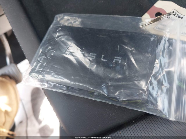 2024 TESLA MODEL 3 5YJ3E1EA0RF752480 Photo 10