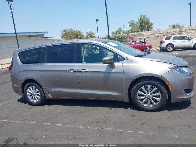 2C4RC1FG7JR278698 Chrysler Pacifica