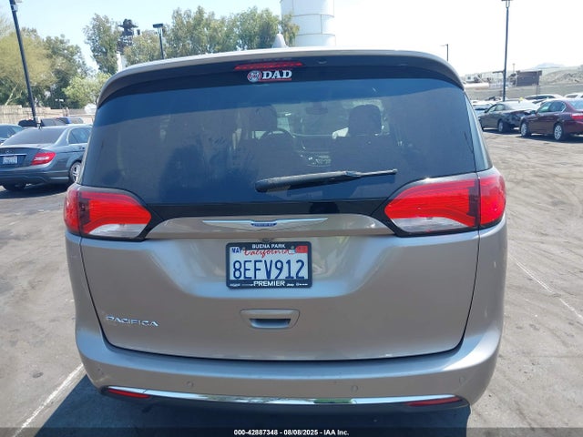 2C4RC1FG7JR278698 Chrysler Pacifica