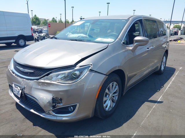 2C4RC1FG7JR278698 Chrysler Pacifica