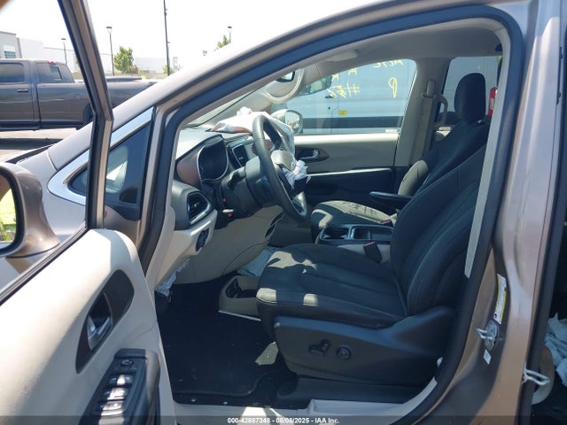 2C4RC1FG7JR278698 Chrysler Pacifica