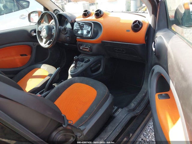 Smart Fortwo 2016 WMEFJ5DA2GK054780 Image 5