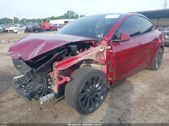 2024 TESLA MODEL Y 7SAYGDEF5RA333571 Photo 1